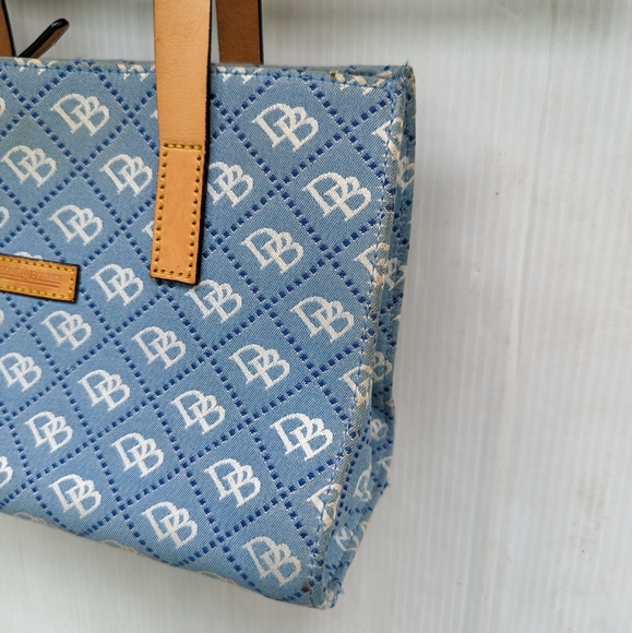 DOONEY & BOURKE blue monogrammed small handbag purse - Picture 6 of 16